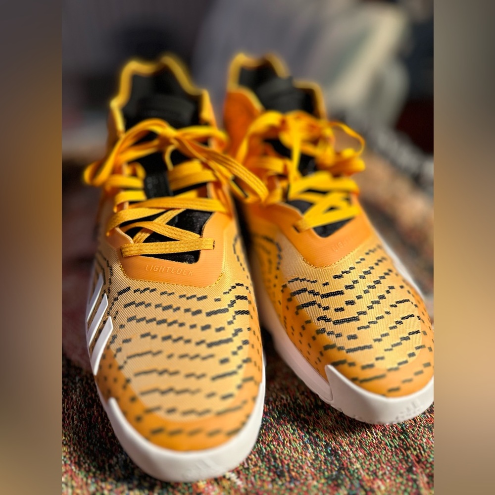 Adidas Basketball Shoes Size 14.5 Men’s Gem